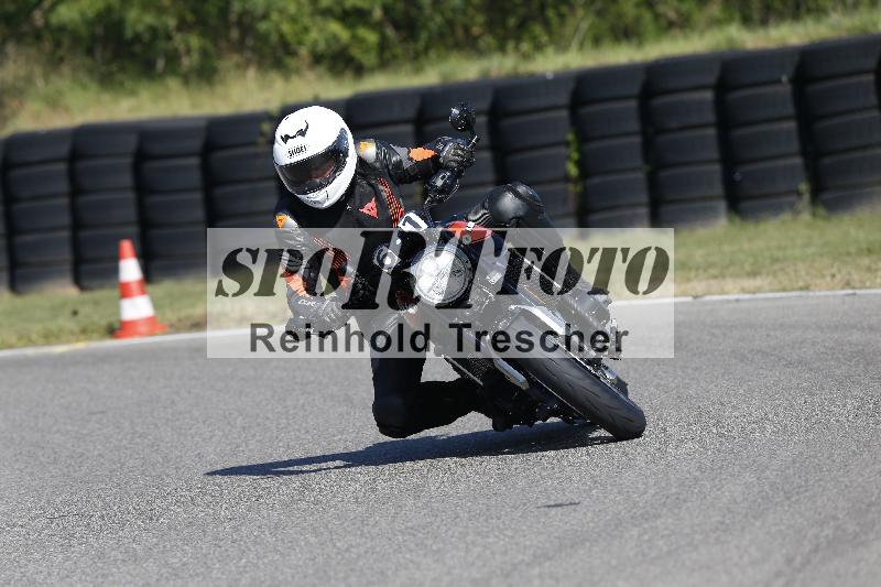 Archiv-2025/49 26.08.2025 Cornu Master School ADR/blau-bleu/61